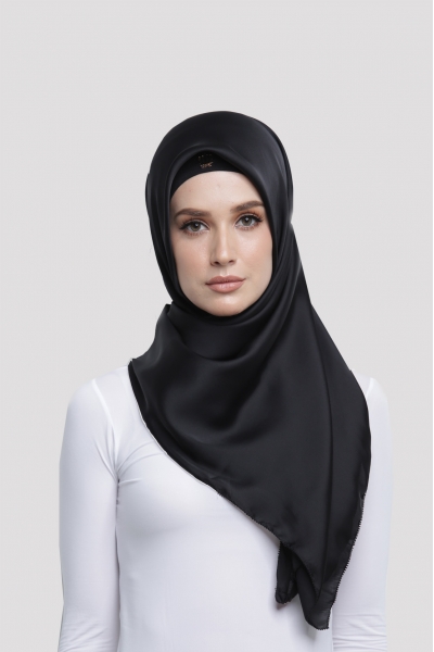 SATIN SILK SQUARE - BLACK INK SATIN SILK SQUARE - BLACK INK